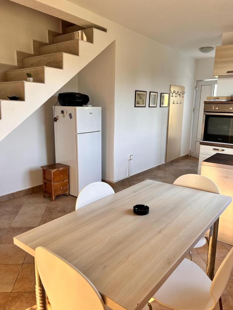 Talija Apartments Krimovica Budva Rum bild